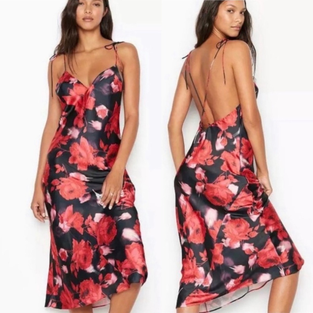 Victoria's Secret Dark Floral Satin Maxi Nightgown Slip Dress Size Small Y2K